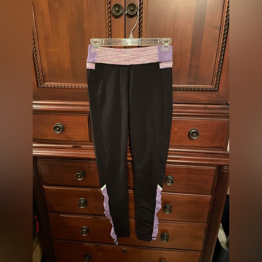 Ivivva / lululemon leggings